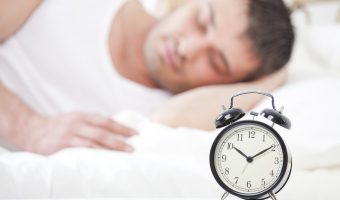 Sleeping Too Long or Too Short Hurts Diabetics, Study Finds
