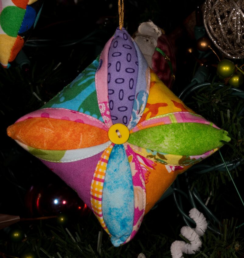 Quilted Christmas Ornament